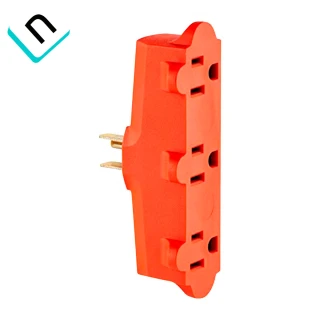 ADAPTADOR DE CORRIENTE DE 3 A 1